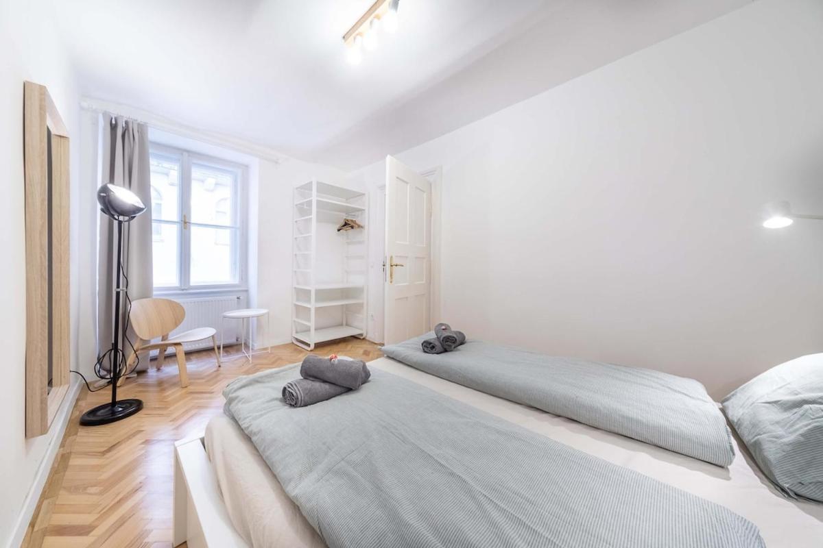 Apartment Hanna Lovely Two Bedrooms Budapest