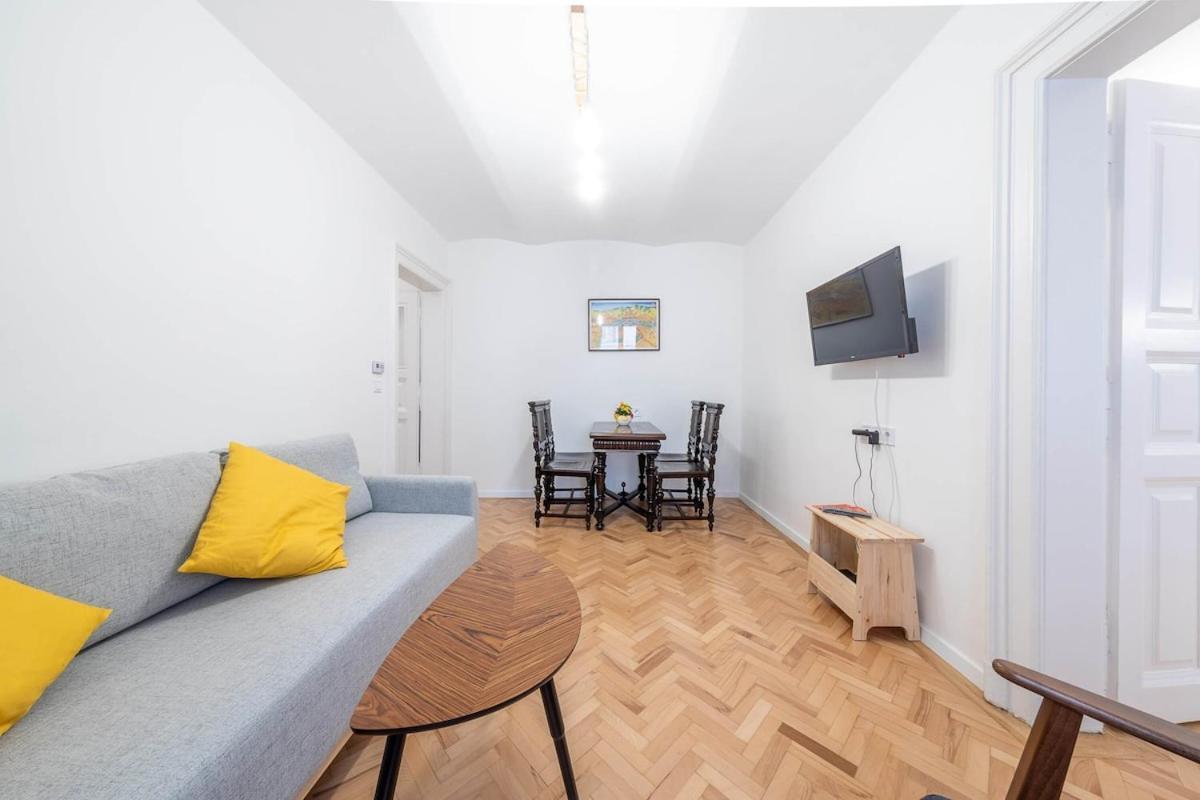 Hanna Lovely Two Bedrooms Budapest